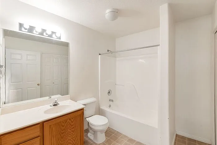 1295 W 1480 North St #1295 — Photo 16