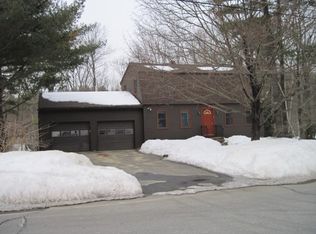 4 Gaita Dr, Derry, NH 03038