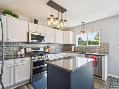 5691 S Versailles Street, Aurora, CO, 80015