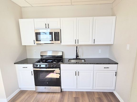 2nd image of 2101 Wharton St #1