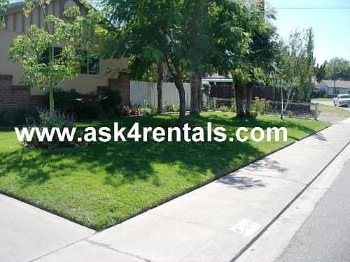 2nd image of 916 Aldwina Ln