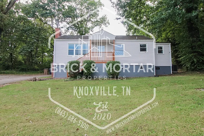 604 E Moody Ave