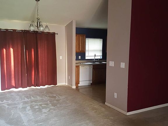 2nd image of 464 W La Casita Ln