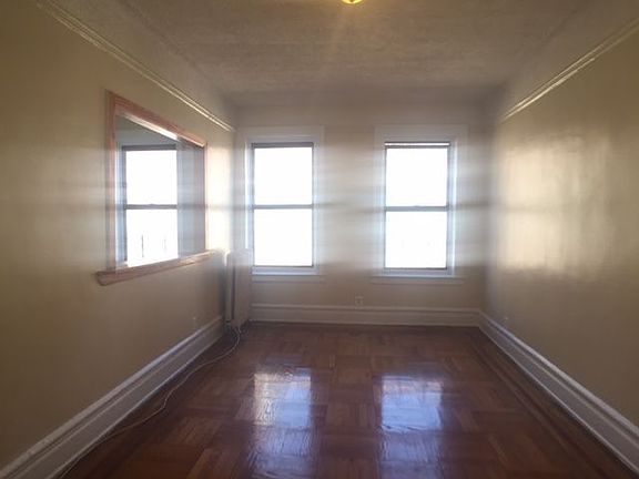 4th image of 1010 President St APT 4N