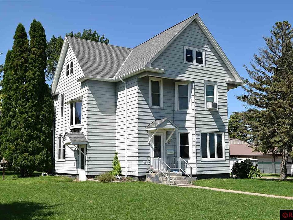 1st image of 301 West St N