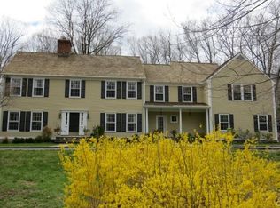 48 Valley Rd, New Canaan, CT 06840