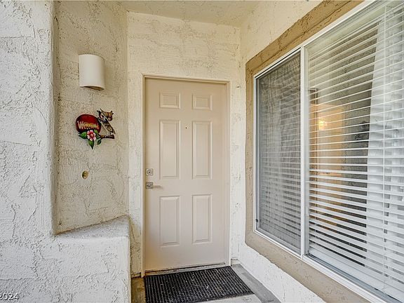 3rd image of 6801 Squaw Mountain Dr Unit 201