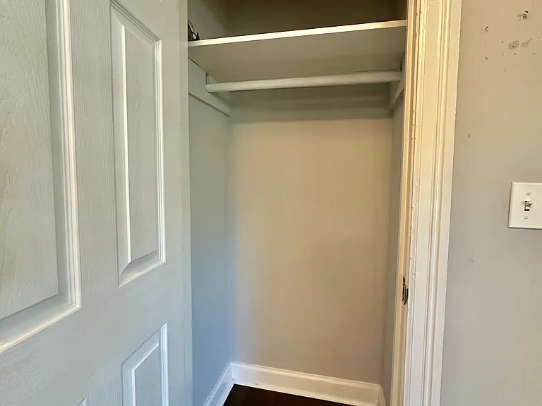 710 Neil St — Photo 5