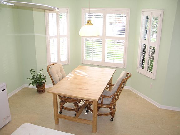 KITCHEN NOOK