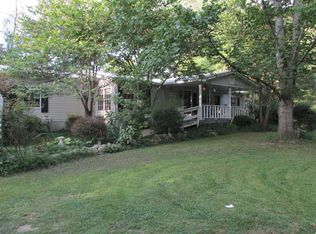 1099 Pine Ridge Ln, Clarkrange, TN 38553