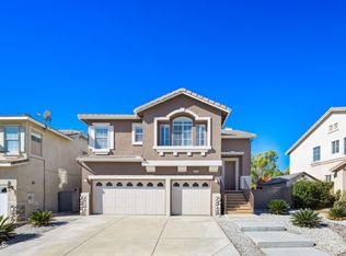 5864 Pine Valley Dr, Fontana, CA 92336