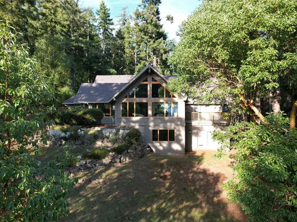154 Cormorant Cres, Saltspring Island, BC V8K 1G8
