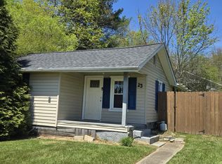 23 Hill St, Candler, NC 28715