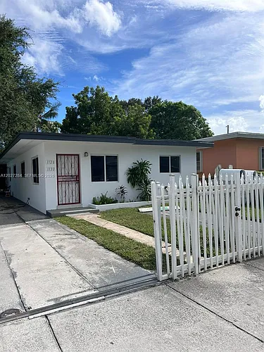 1130 NW 76th St #1130 Photo 1