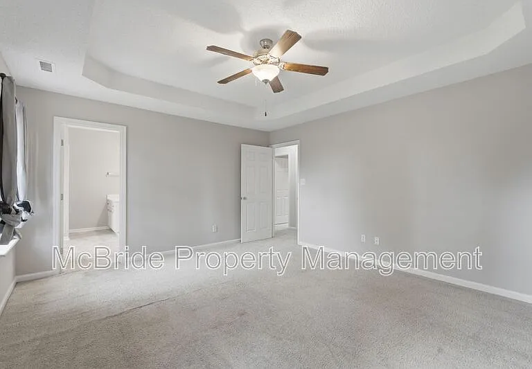827 Sonora Cir — Photo 17