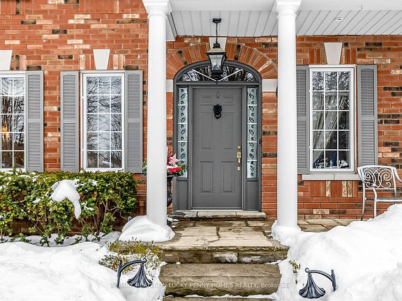 4th image of 29 Cornell Common Rd