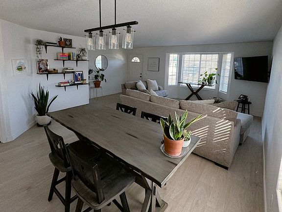 5th image of 696 SE 69th Ct