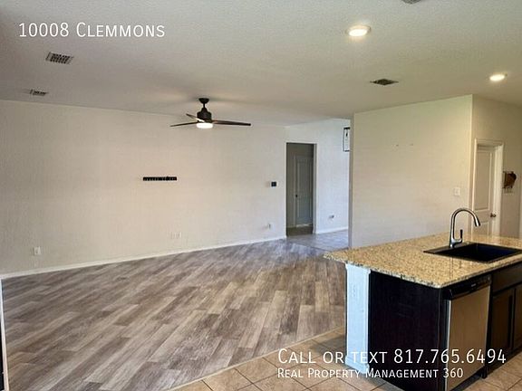 5th image of 10008 Clemmons Rd