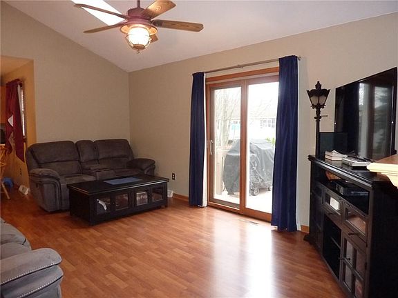 4th image of 4630 Summerland Trl