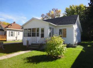 811 Nicolet Blvd, Neenah, WI 54956