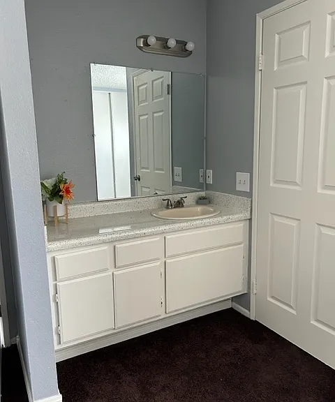 Parkside Apartments — Photo 5