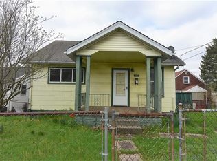 206 Cherry St, Homestead, PA 15120