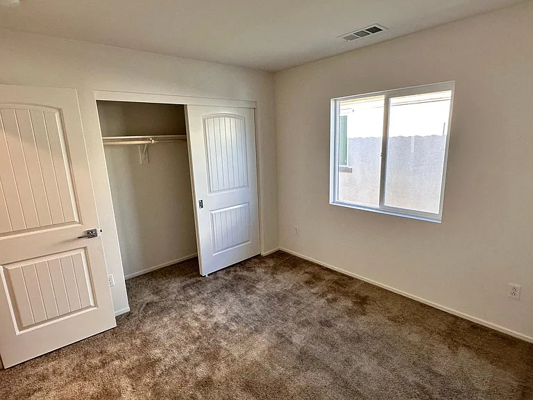 1809 Julia Way — Photo 15