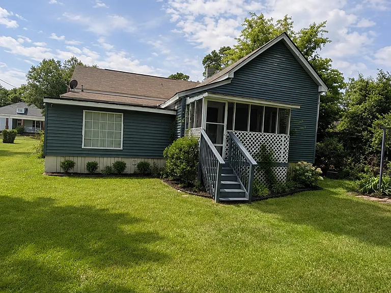 4052 Mikado Ave — Photo 2