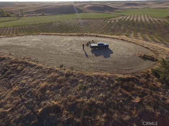 4th image of 17981 Los Cerritos Rd