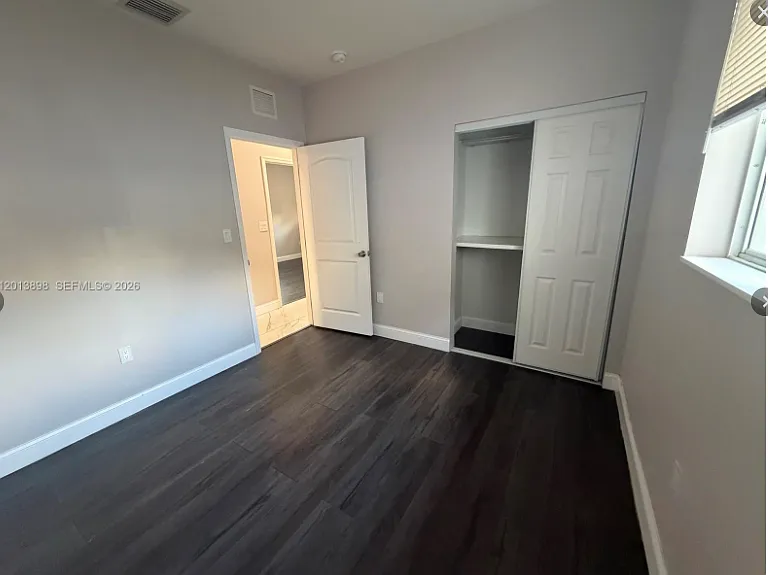 2241 N 62nd Ave — Photo 11