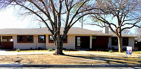 1st image of 605 NW 7th Ave