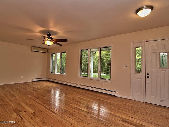 3rd image of 1105 Pine Cone Ct
