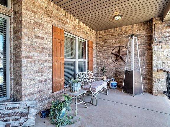 4th image of 6901 Cowboy Dr