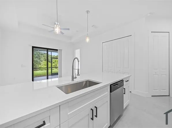 403 Bell Blvd S #33974, Lehigh Acres, FL 33974