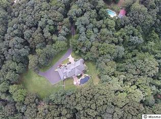 337 Chapel Hill Rd, Atlantic Highlands, NJ 07716