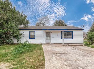 9302 Fairland Dr, Houston, TX 77051