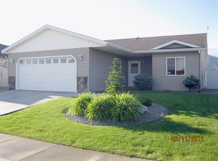 8657 W Zion St, Rathdrum, ID 83858