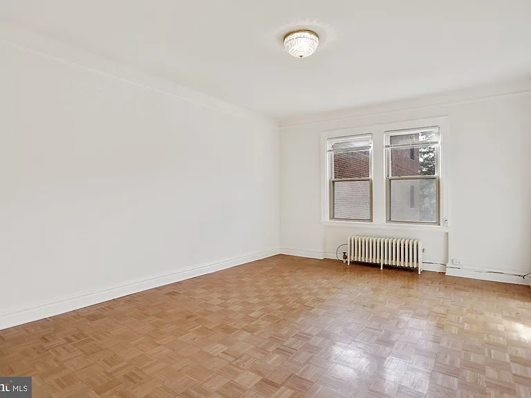 2854 Connecticut Ave NW #30 — Photo 17
