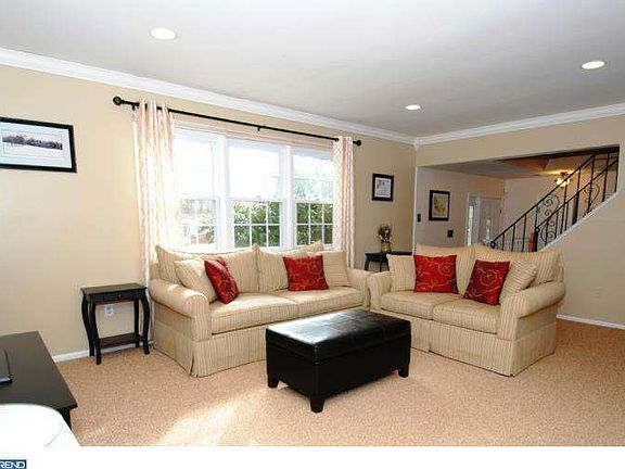 4th image of 478 Flock Rd