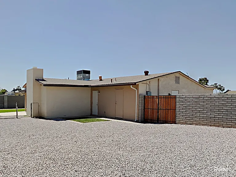 12229 N 47th Ln — Photo 18