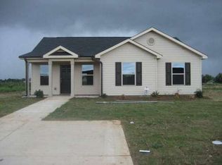 213 Worchester Cir, Perry, GA 31069