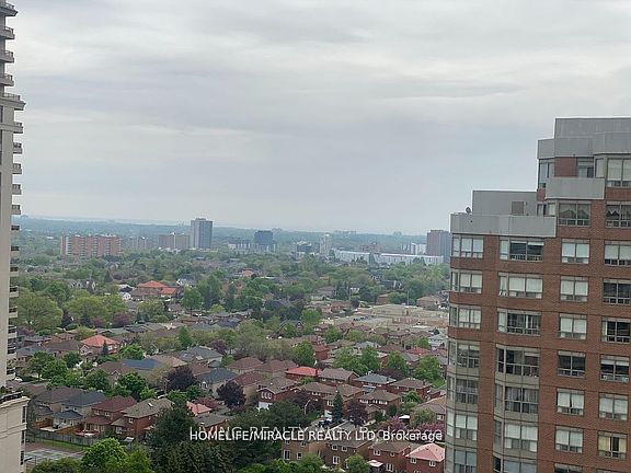 5th image of 310 Burnhamthorpe Rd W #2110