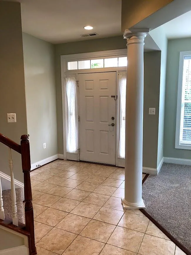 2261 Potomac Club Pkwy — Photo 3