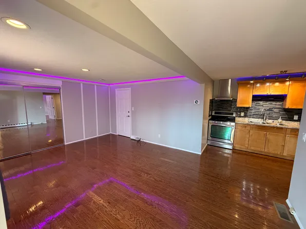 (undisclosed Address), Wilbraham, MA 01095