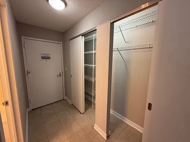 Studio, 1.0 bath, 575 sqft, $2,183 — Photo 4