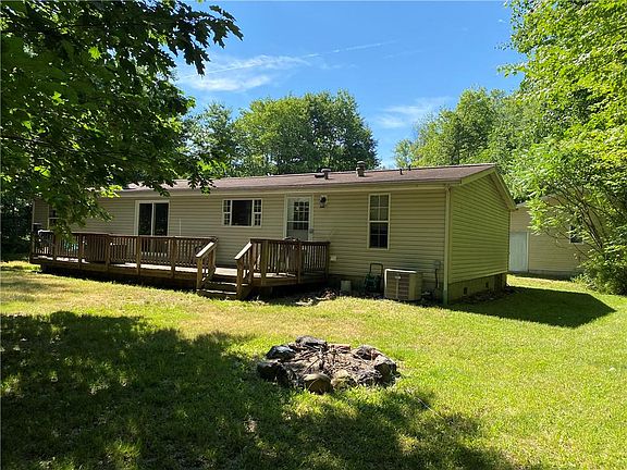 5th image of 1380 Wyandott Dr
