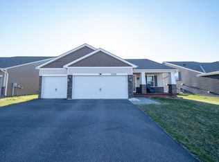 15233 Emory Ave, Apple Valley, MN 55124