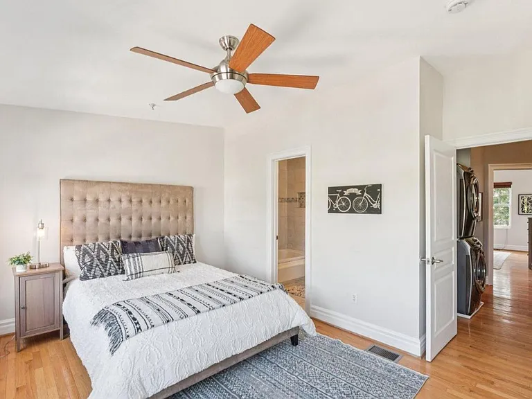 224 S St NE #2 — Photo 21