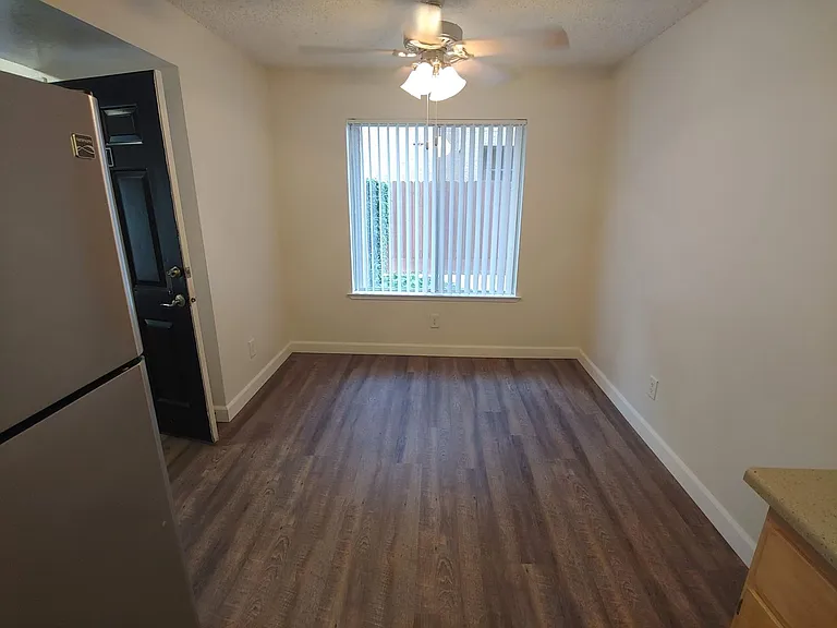 Jackson Park Place — Photo 167