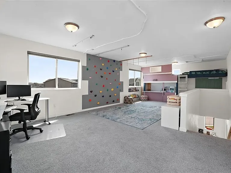 9135 Baltin Ct — Photo 16